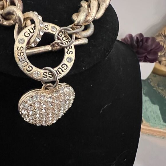 Vintage chunky Guess Heart chain toggle crystal bracelet - Picture 2 of 8